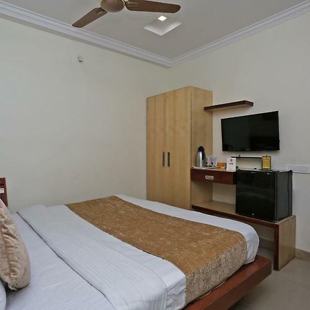Oyo 3019 Hotel Lingaraj Bhubaneswar Extérieur photo