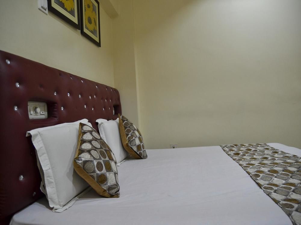 Oyo 3019 Hotel Lingaraj Bhubaneswar Extérieur photo