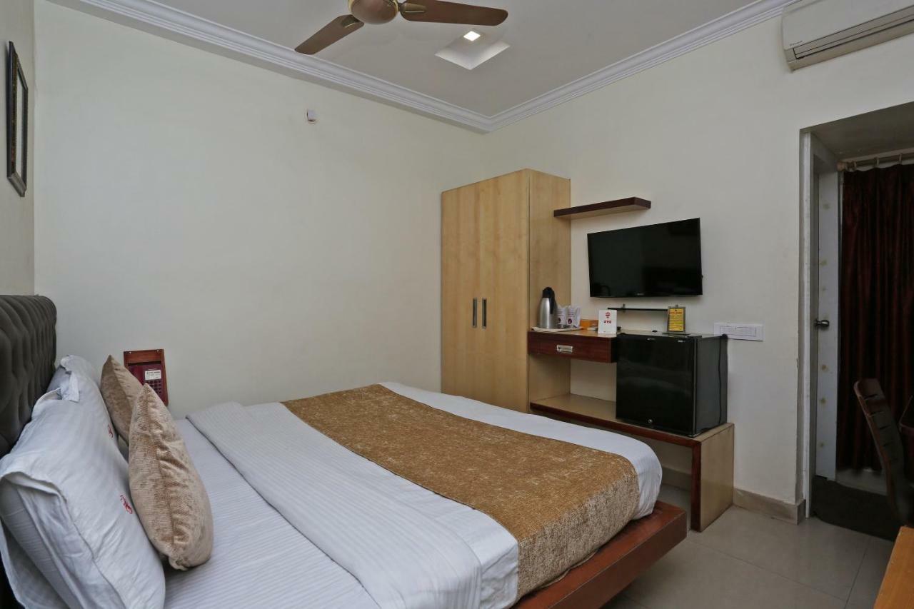 Oyo 3019 Hotel Lingaraj Bhubaneswar Extérieur photo